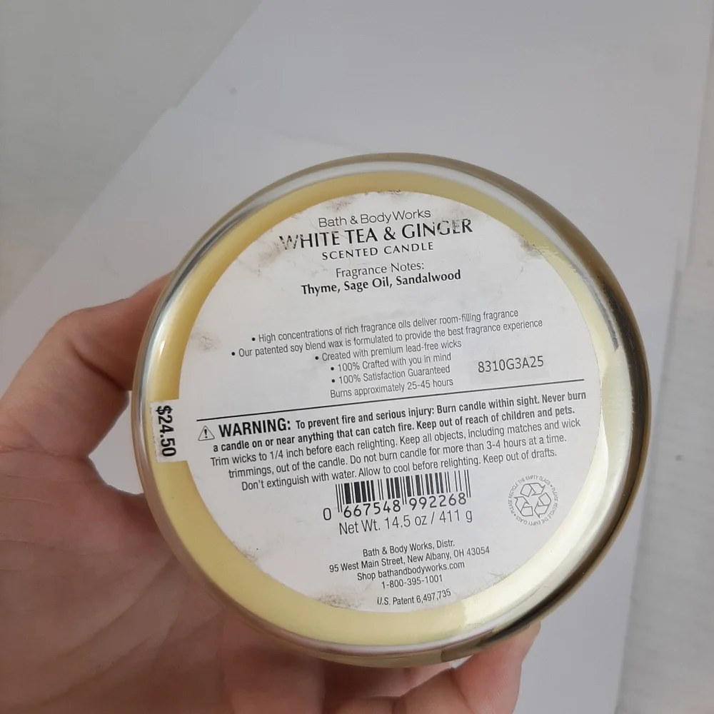 🛍Bath & Body Works White Tea and Ginger Scented Candle Unburned